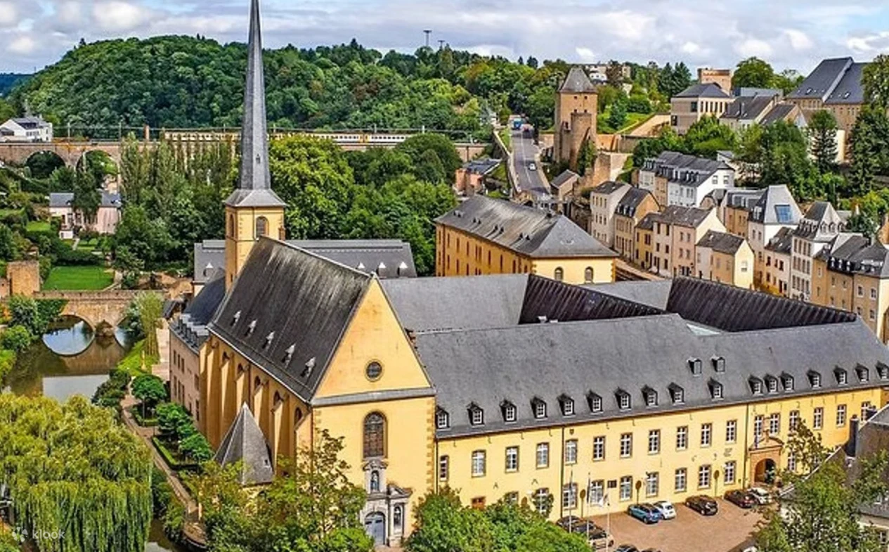 Dinant and Luxembourg Day Tour from Brussels