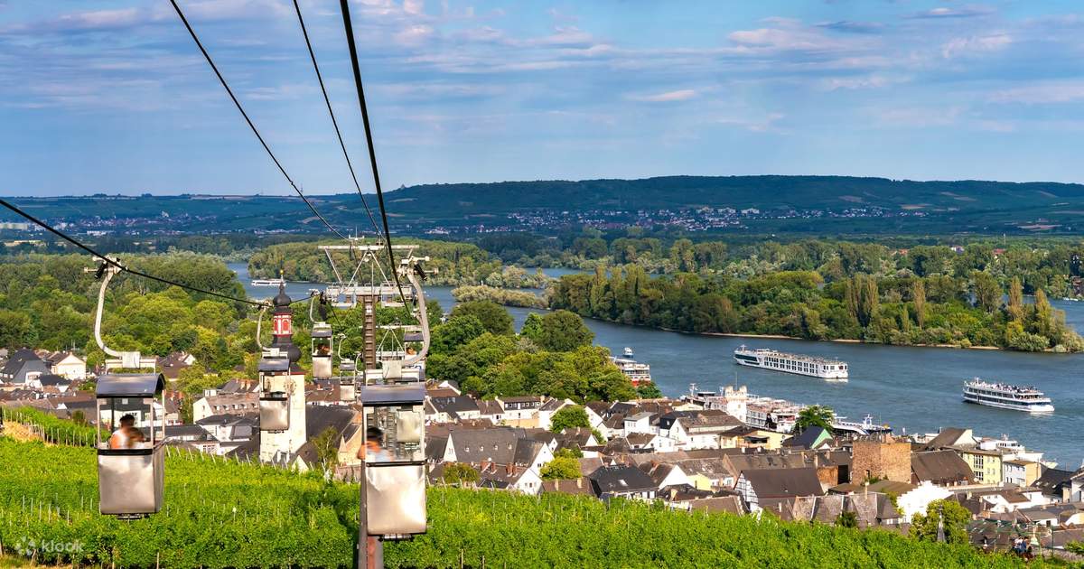 Frankfurt to UNESCO Rhine Valley: Castle River Cruise