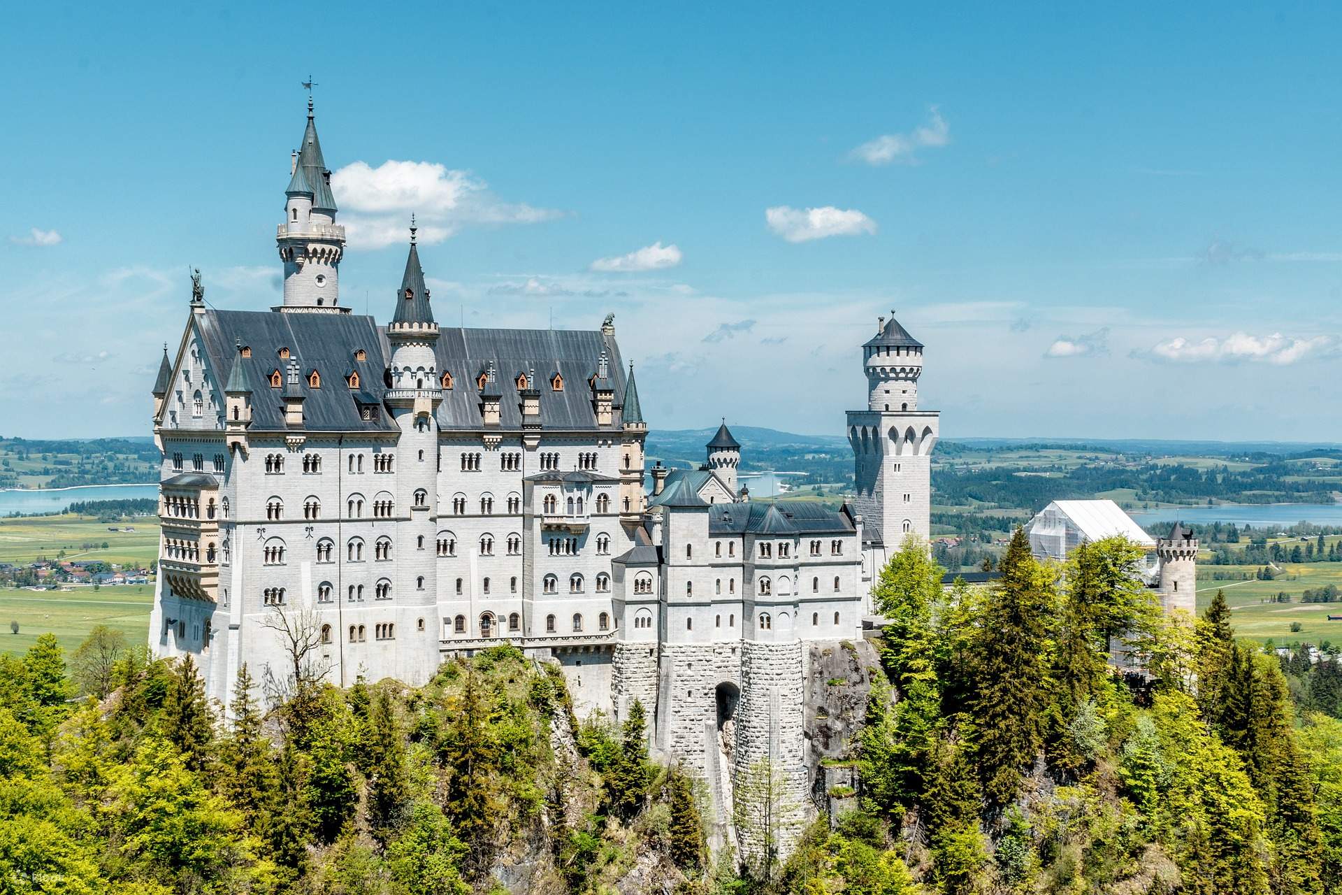 Neuschwanstein Castle Chinese Guided Day Tour from Munich